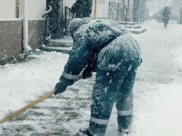 Свердловчан предупредили о сильных метелях и снегопадах