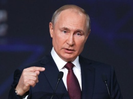 Путин распорядился помочь Луганской и Донецкой республикам