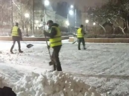 Коммунальщики очистили Калугу от снега