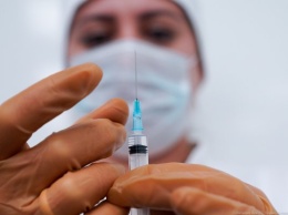 Исследование: при испытании вакцины для подростков иммунный ответ возник у всех