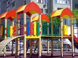 В этом году в Калуге установили более 80 детских площадок