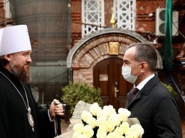 Губернатор Кубани Вениамин Кондратьев поздравил митрополита Григория с днем тезоименитства