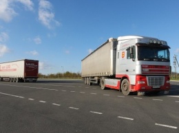 На белорусских погранперехода растут очереди, бизнес опасается задержек с доставкой грузов