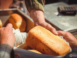 Хлеб, молоко и картофель резко подорожали в Кузбассе