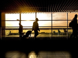 Прибывшим в Россию из стран с «омикроном» пришлось на два часа задержаться в аэропорту