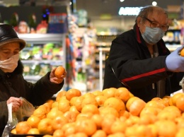 Новый год. В России подскочили продажи мандаринов и конфет