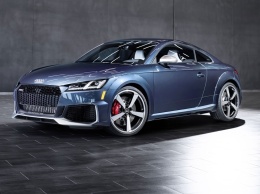 Компания Audi выпустила прощальную спецверсию купе TT RS