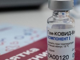 Вакцину от Covid-19 внесли в календарь прививок по эпидемическим показаниям