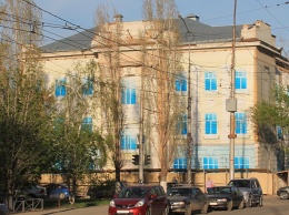 В Саратове школу № 99 вновь выставят на торги за 16 млн рублей