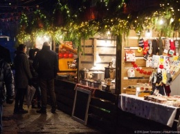 Горвласти выделили в Калининграде 13 мест для новогодней торговли