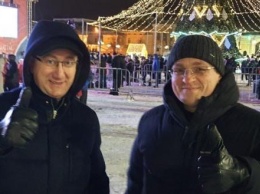 Владислав Шапша и Дмитрий Денисов посетил ярмарку "Рождество на Старом торге"