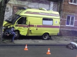 В Краснодаре водитель скорой помощи умер за рулем
