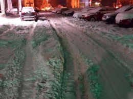 Из-за снежных заносов в Калуге произошло более 40 ДТП