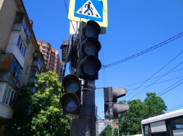 В Краснодаре отключили светофоры в районе улиц Сормовской и Старокубанской