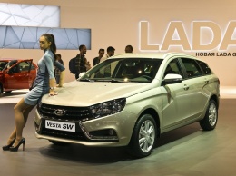 Продажи Lada в России в 2021 году выросли на два процента