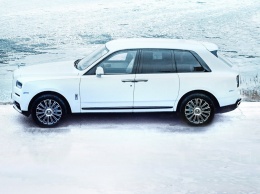 Rolls-Royce Cullinan получил спецверсию Frozen Lakes