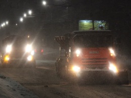 Уборка снега в Саратове. Эвакуированы 14 машин, новые улицы без парковки