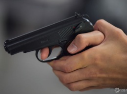 Кофеман напал на охранника с пистолетом в подмосковном магазине