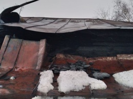 Из-за перегрузки старой электропроводки сгорел дом в Самойловке