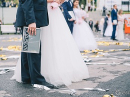 Статистики назвали популярные месяцы для вступления в брак в Кузбассе
