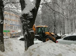 В Калуге за неделю вывезли с улиц 21 тысячу кубометров снега