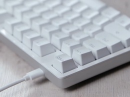 Компания Xiaomi представила механическую алюминиевую клавиатуру с 87 клавишами за 43 доллара