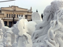 Барнаульцы принимают участие в Сибирском фестивале снежной скульптуры