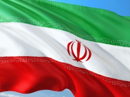 Десятки людей погибли во время прощания с генералом Сулеймани в Иране