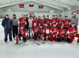Юные хоккеисты из Благовещенска встретят весну в Сочи
