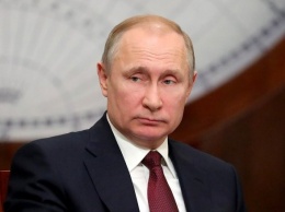 Путин понаблюдал за совместными учениями Северного и Черноморского флотов у берегов Крыма