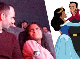 Американец заменил героев мультфильма Disney ради предложения возлюбленной