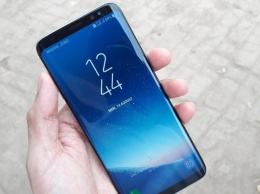 Samsung выпустит сгибающийся смартфон под названием Galaxy Z Flip