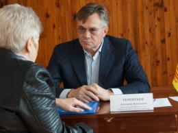 «Будем биться»: Александр Терентьев на приеме граждан подключился к решению проблем рубцовчан