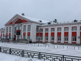 Буран в Барнауле: пункт обогрева развернут на железнодорожном вокзале