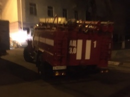 В Белгороде в подъезде трехэтажки хлопком газа выбило окно