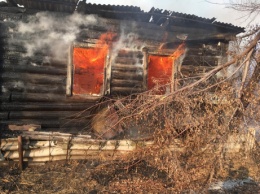 Пенсионер погиб при пожаре частного дома в ЕАО