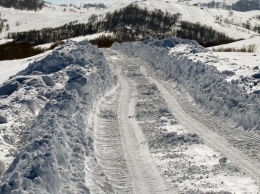 Количество закрытых дорог в Алтайском крае выросло до шести
