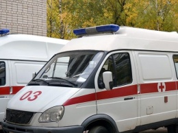 Женщина в Омске порвала себе кишечник спинкой от стула