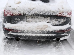 В каких случаях могут выписать штраф за неочищенную от снега машину, рассказали эксперты