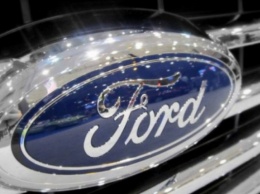 Компактная версия внедорожника Ford Baby Bronco получит имя Maverick