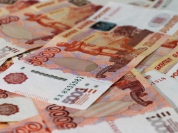 На «Московской бирже» зафиксировано новое падение рубля