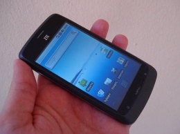 ZTE анонсировала новый флагманский смартфон Axon 10s Pro