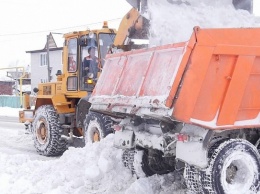 Дорожники Барнаула перешли на усиленный режим работы из-за мокрого снега