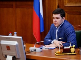 16 человек лишились статуса советника Алиханова