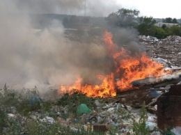 В Симферополе стали чаще гореть мусорные свалки