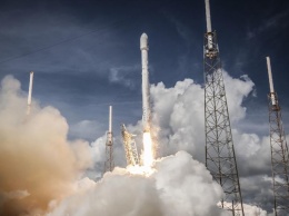 SpaceX перенесла запуск ракеты-носителя Falcon 9 с 60 микроспутниками Starlink