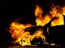 В Валуйках в результате поджога сгорело три дорогостоящих иномарки