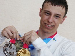 Барнаулец стал первым юношей из России, выигравшим ЮОИ в биатлоне