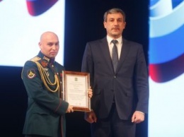 Василий Орлов поздравил амурских офицеров с Днем защитника Отечества