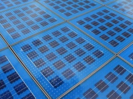 Австралийские ученые создали гибкие солнечные батареи